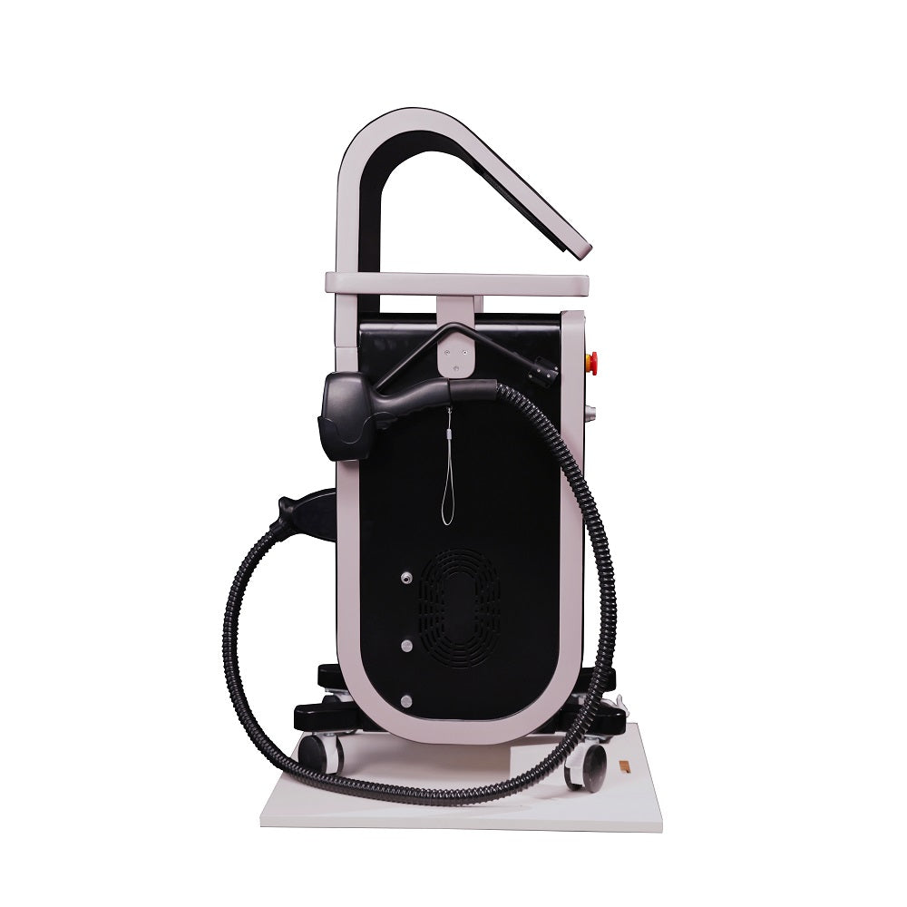 Platinum Titanium 808nm Diode Laser 150W bar Diode Hair Removal Machine