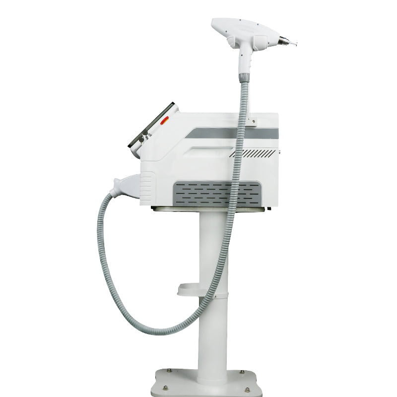 Portable picosecond laser tattoo pigment removal